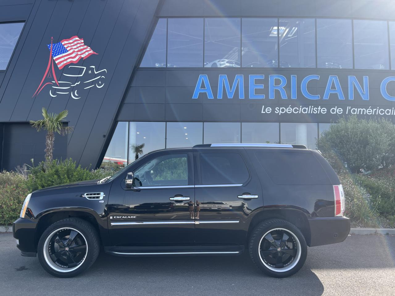 American Car City CADILLACESCALADE6.2L SPORT LUXURY