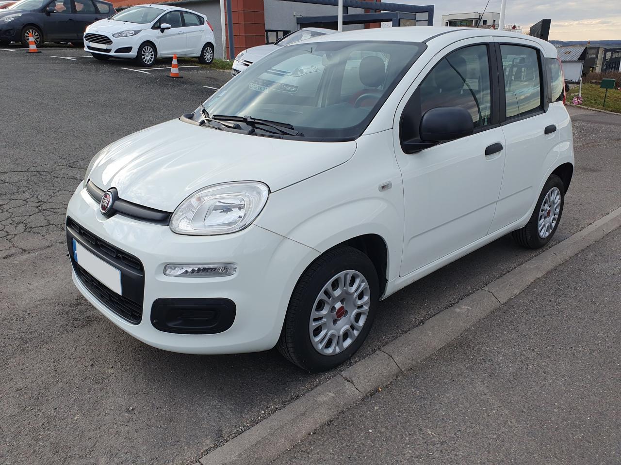 FIAT-PANDA-1.2  69 CV - A partir de 109€/ Mois
