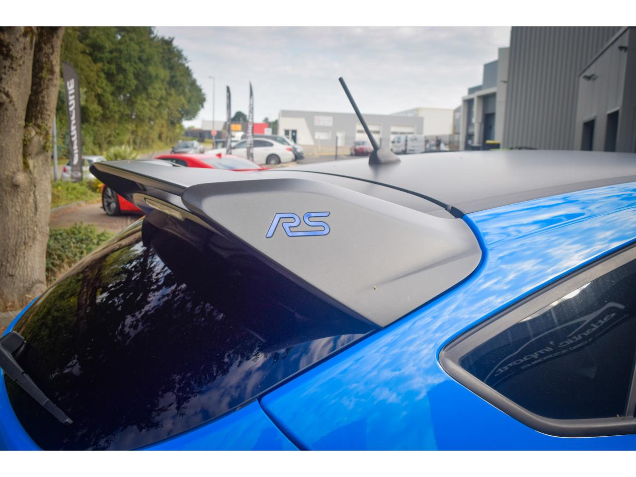 Ford Focus Mk3 RS Bleu Azote : : Jeux et Jouets