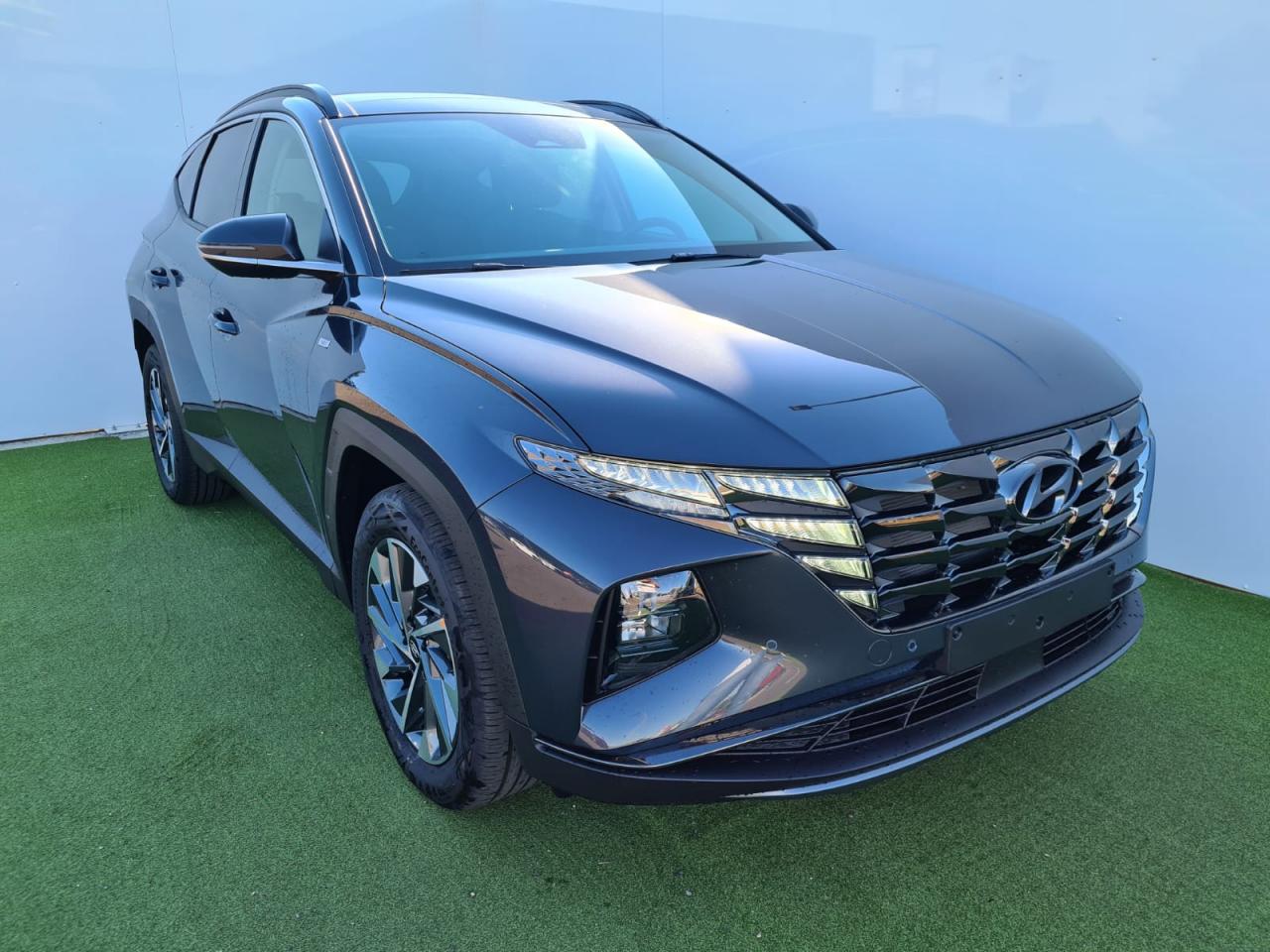 PURE AUTOMOBILES HYUNDAITUCSONIV 1.6 TGDI 150 HYBRID 48V EXECUTIVE DCT7 PANO