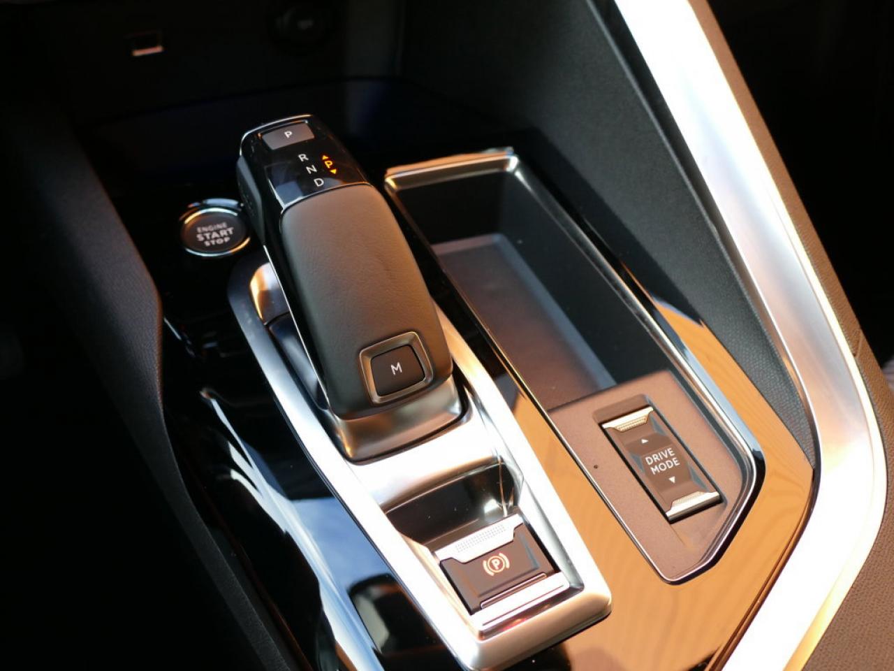 2022 Peugeot 5008