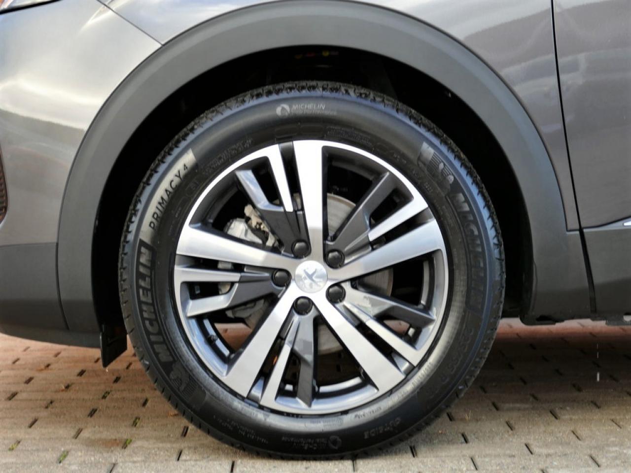 2022 Peugeot 5008