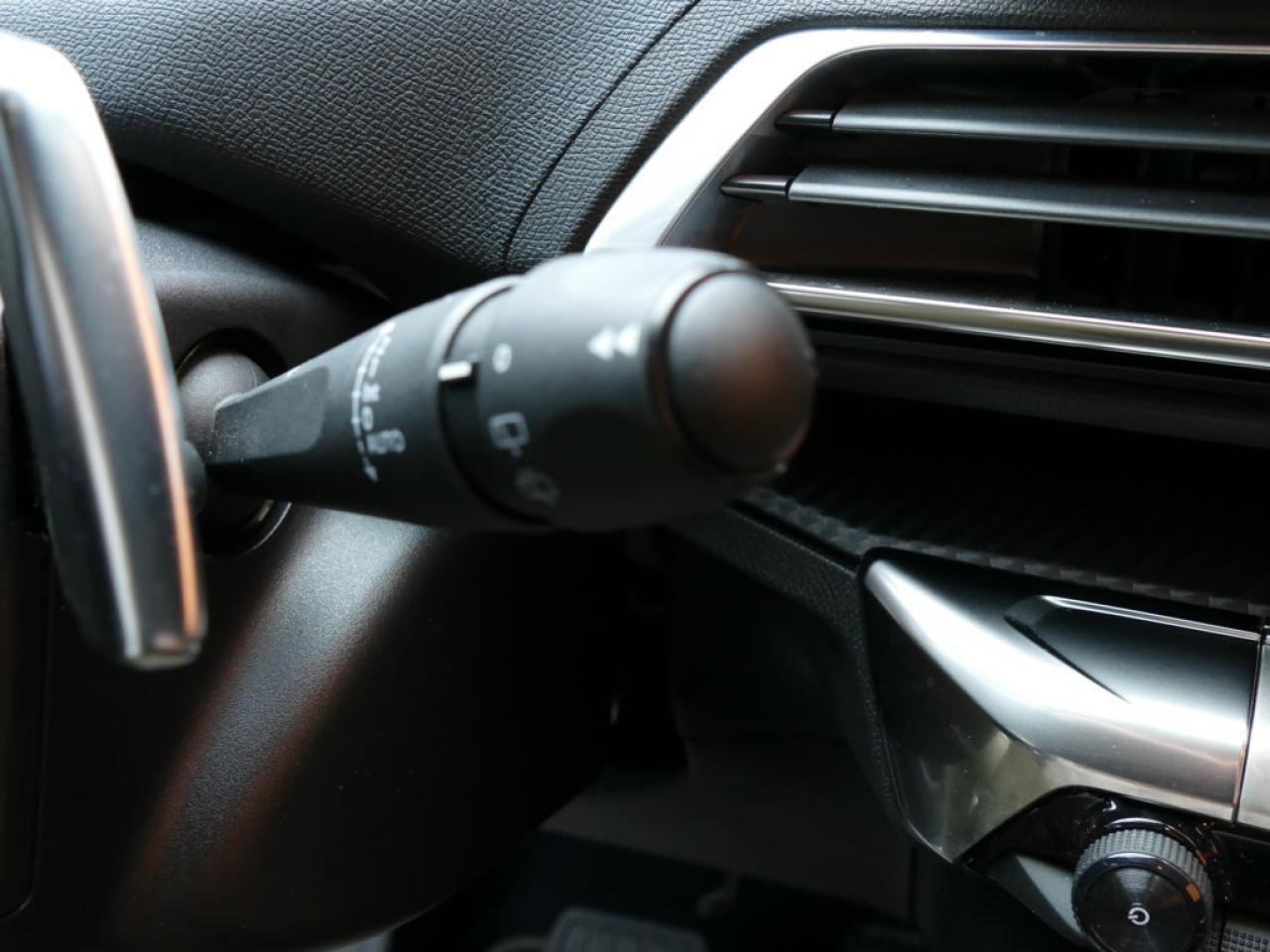 2021 Peugeot 3008