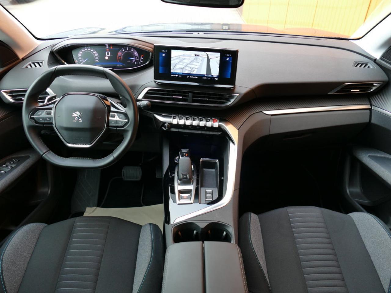2021 Peugeot 3008