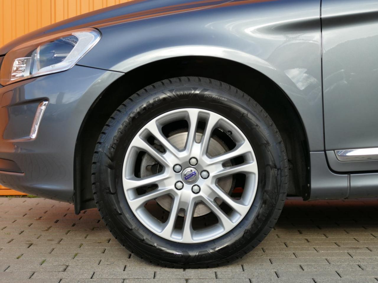 2016 Volvo XC60