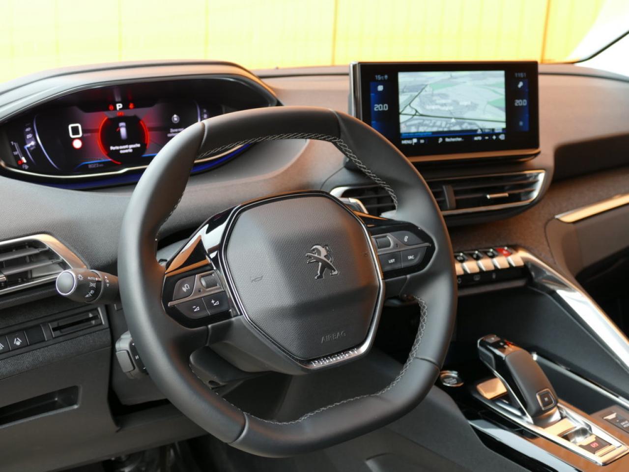 2022 Peugeot 5008
