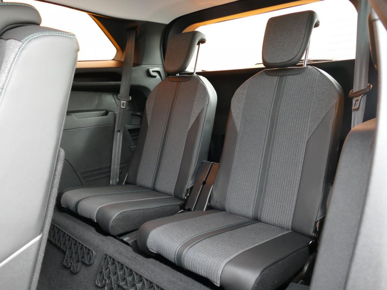 2022 Peugeot 5008