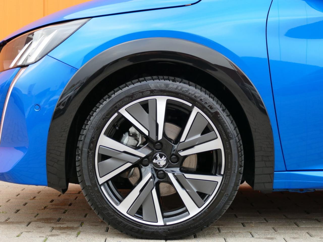 2021 Peugeot 208