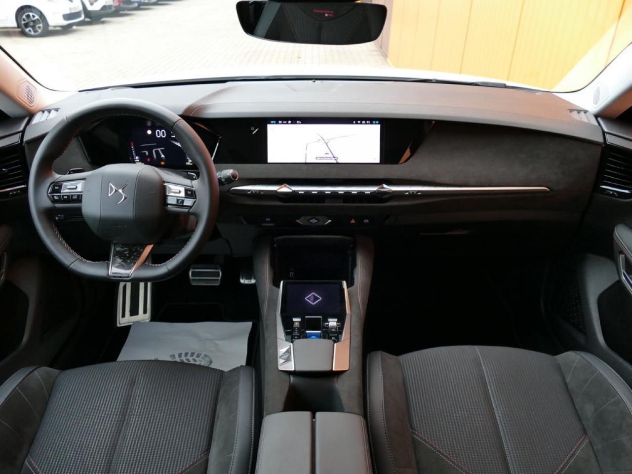 2022 Ds DS4