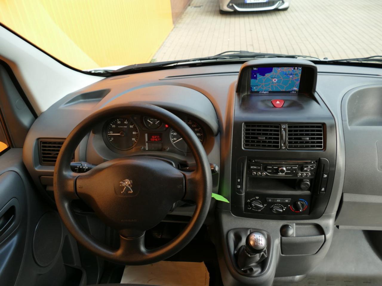 2016 Peugeot EXPERT