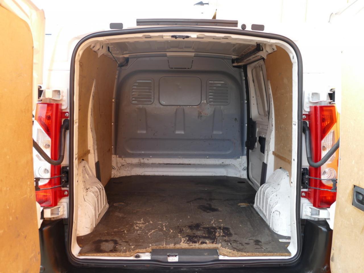2016 Peugeot EXPERT