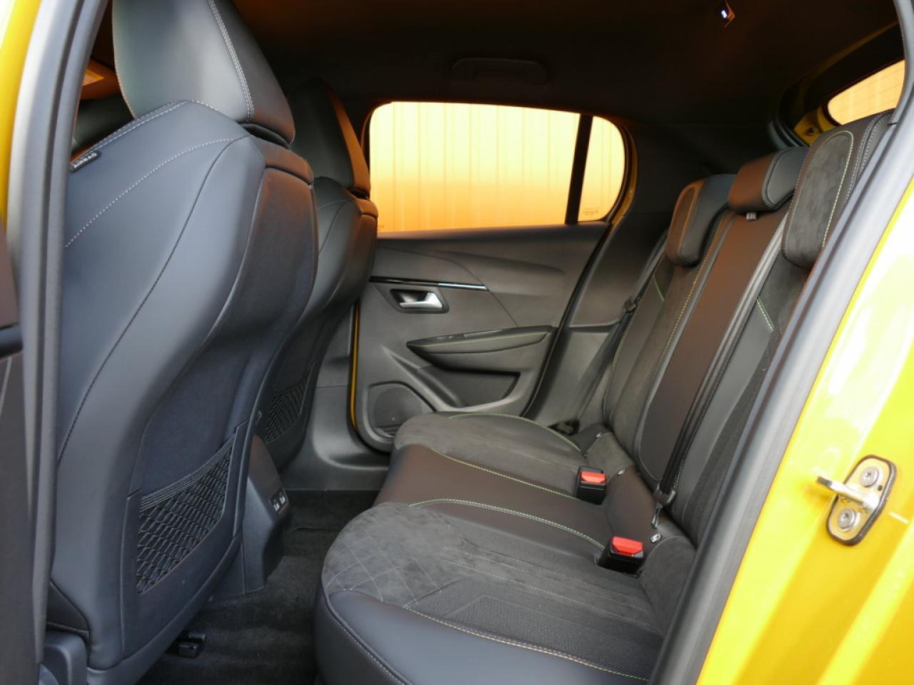 2021 Peugeot 208