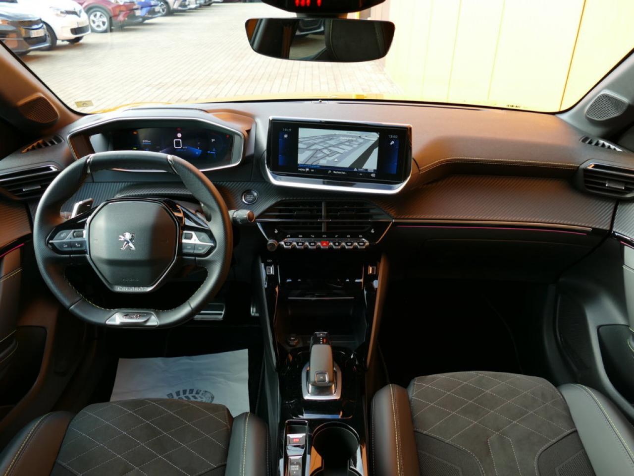2021 Peugeot 208
