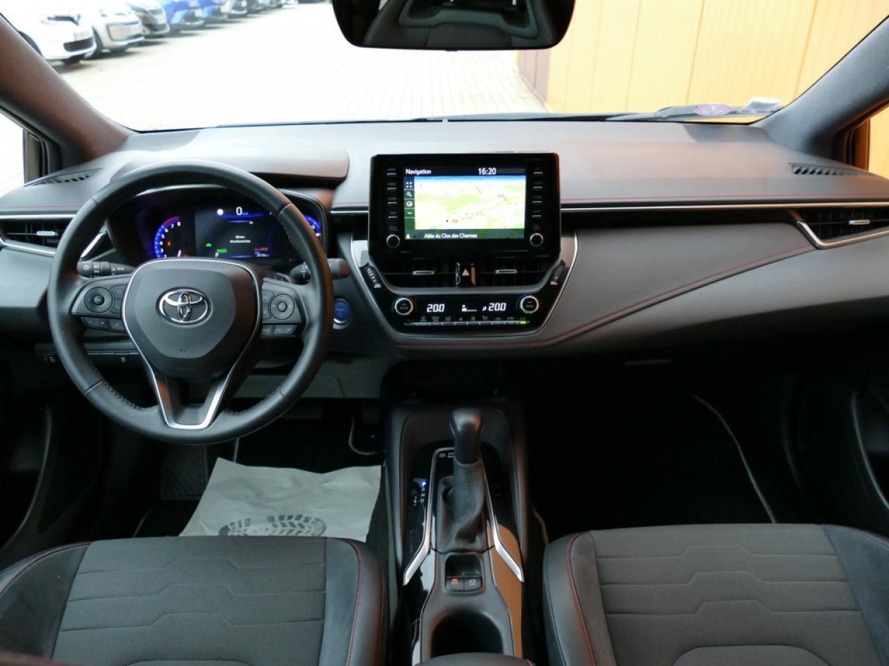 2020 Toyota COROLLA