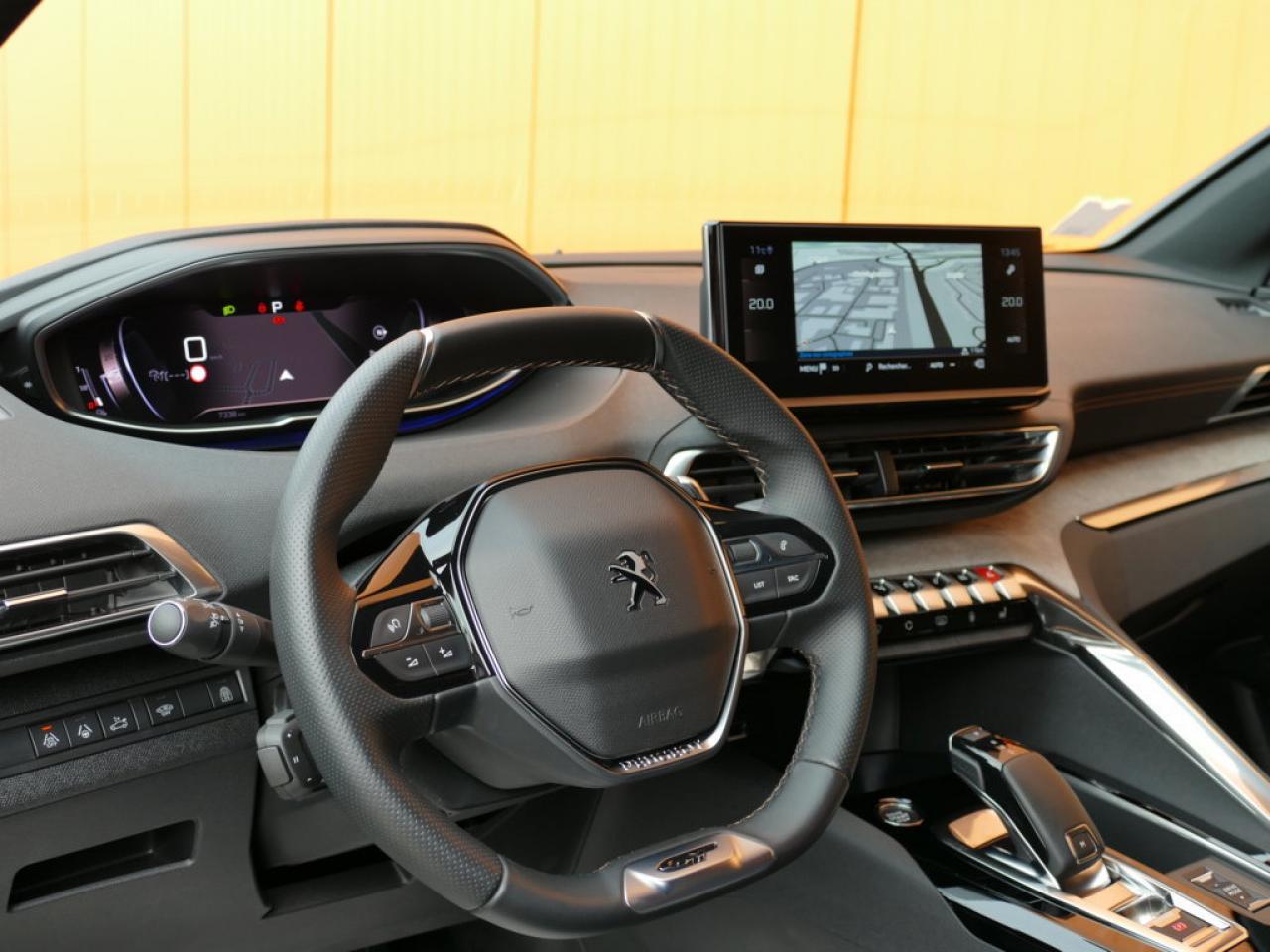 2022 Peugeot 5008