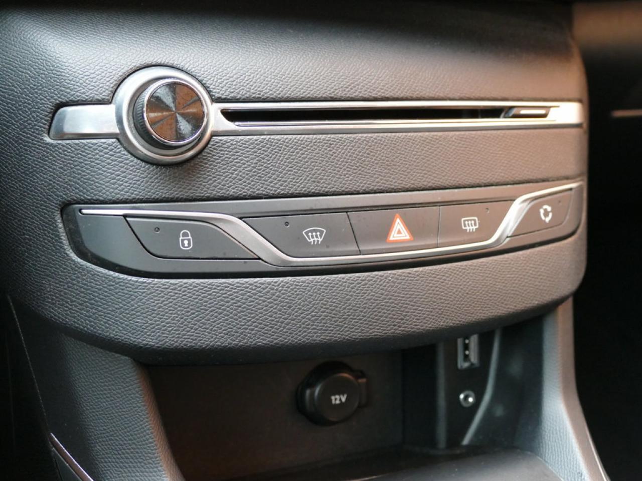 2015 Peugeot 308 SW