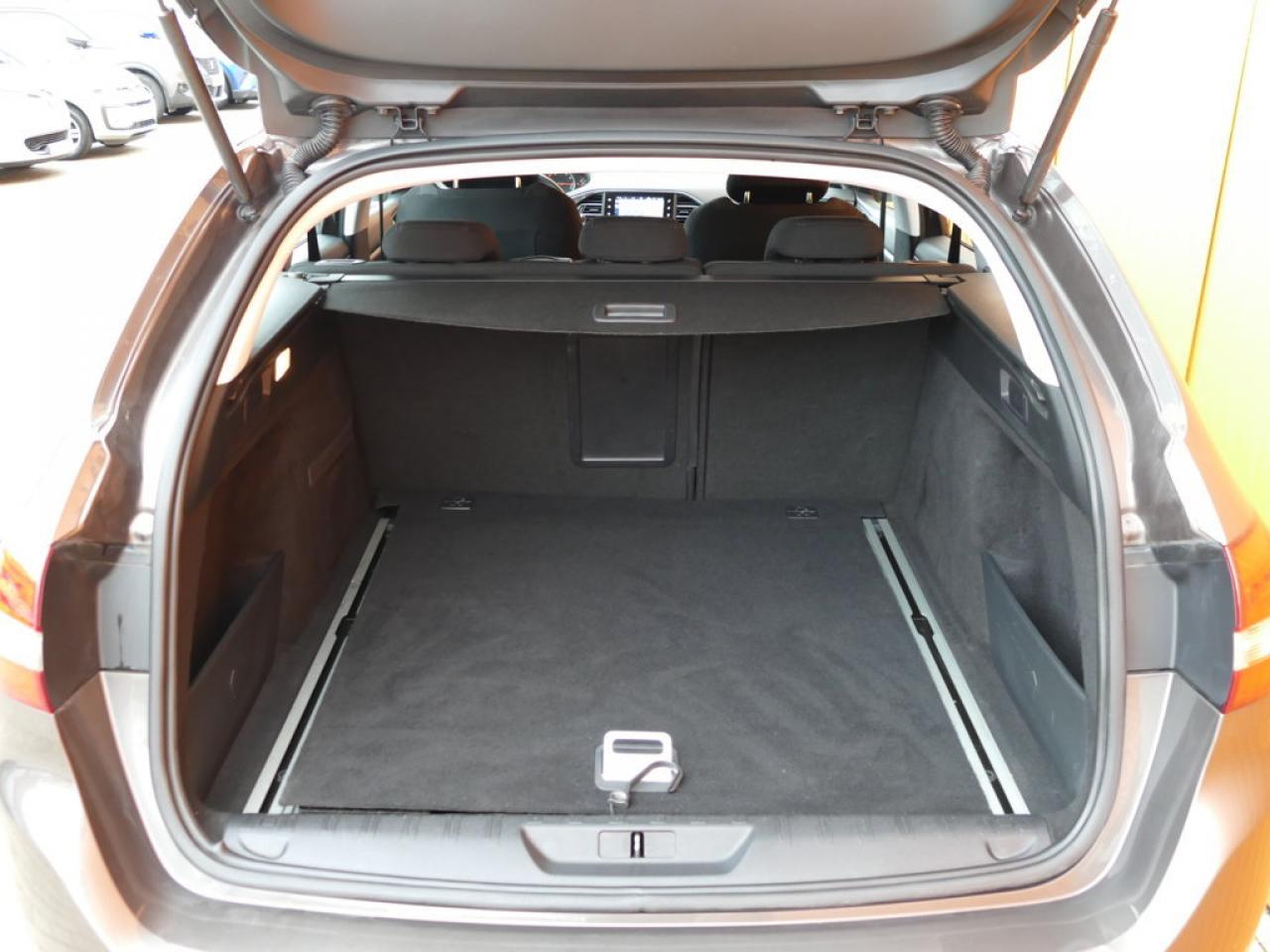 2015 Peugeot 308 SW