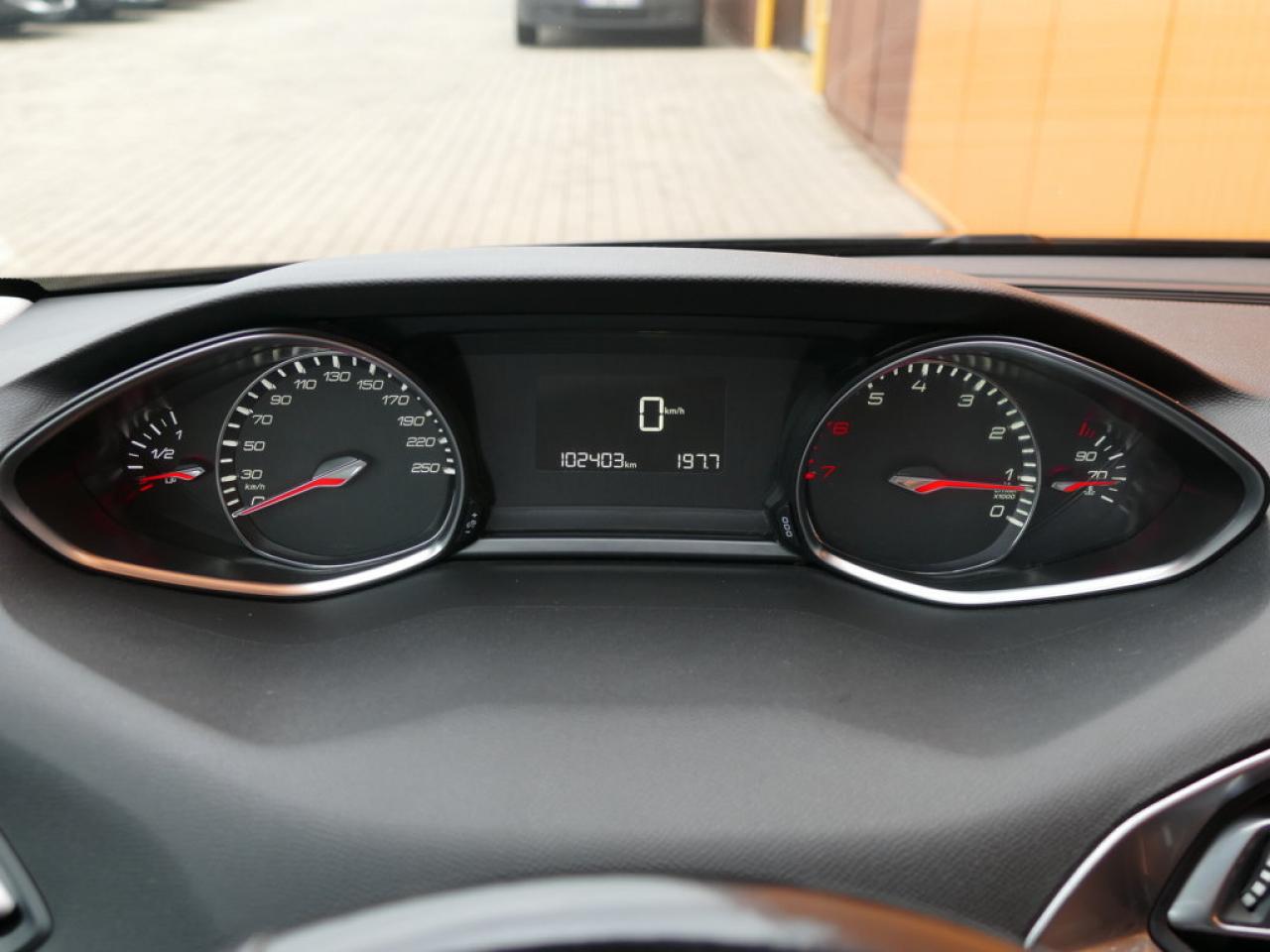 2015 Peugeot 308 SW