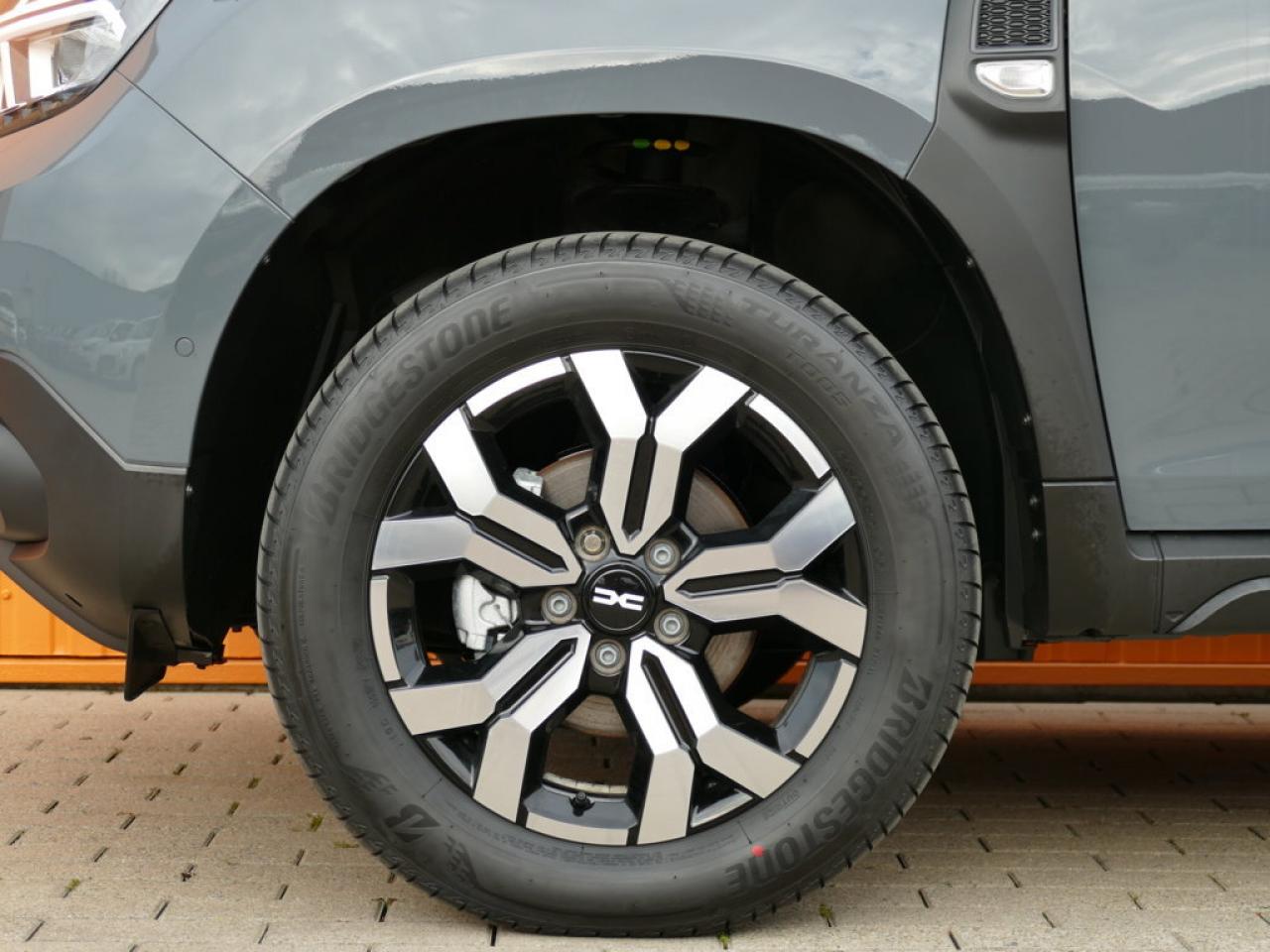 2023 Dacia DUSTER