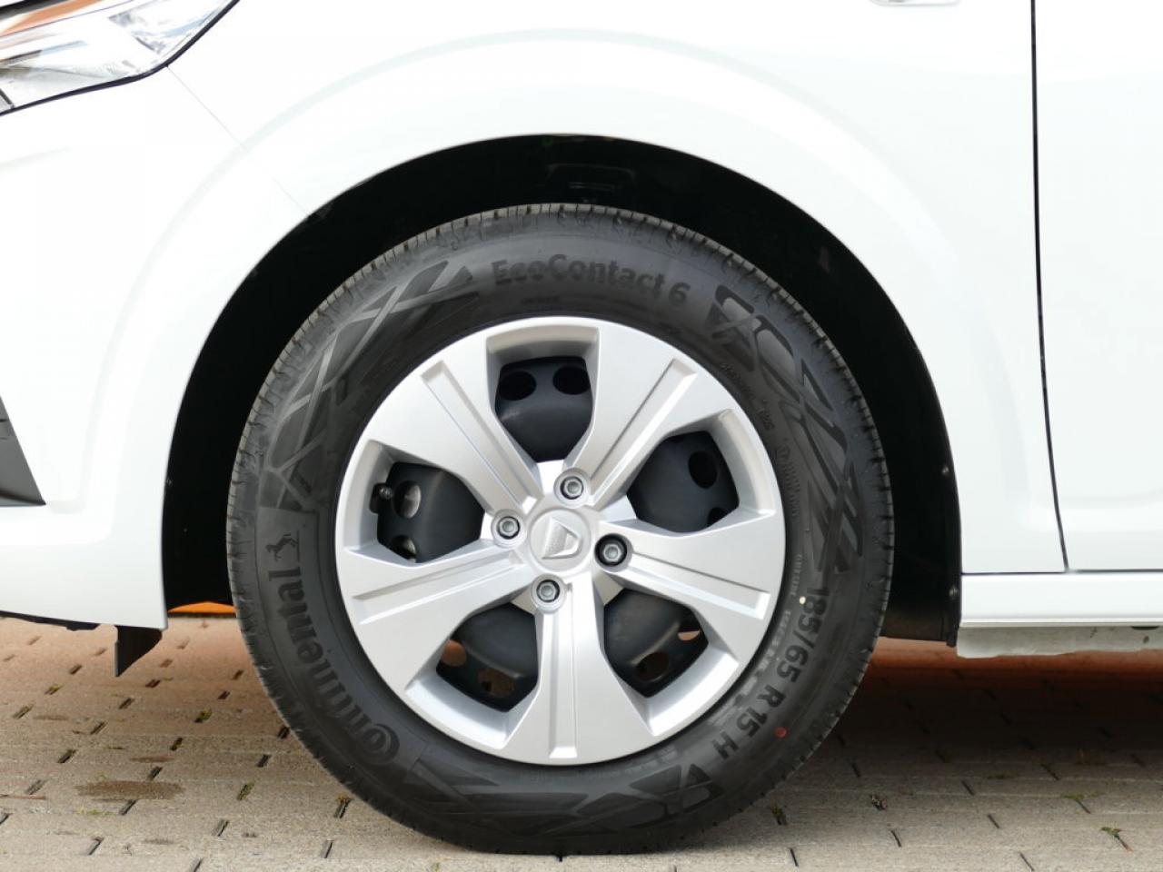 2022 Dacia SANDERO