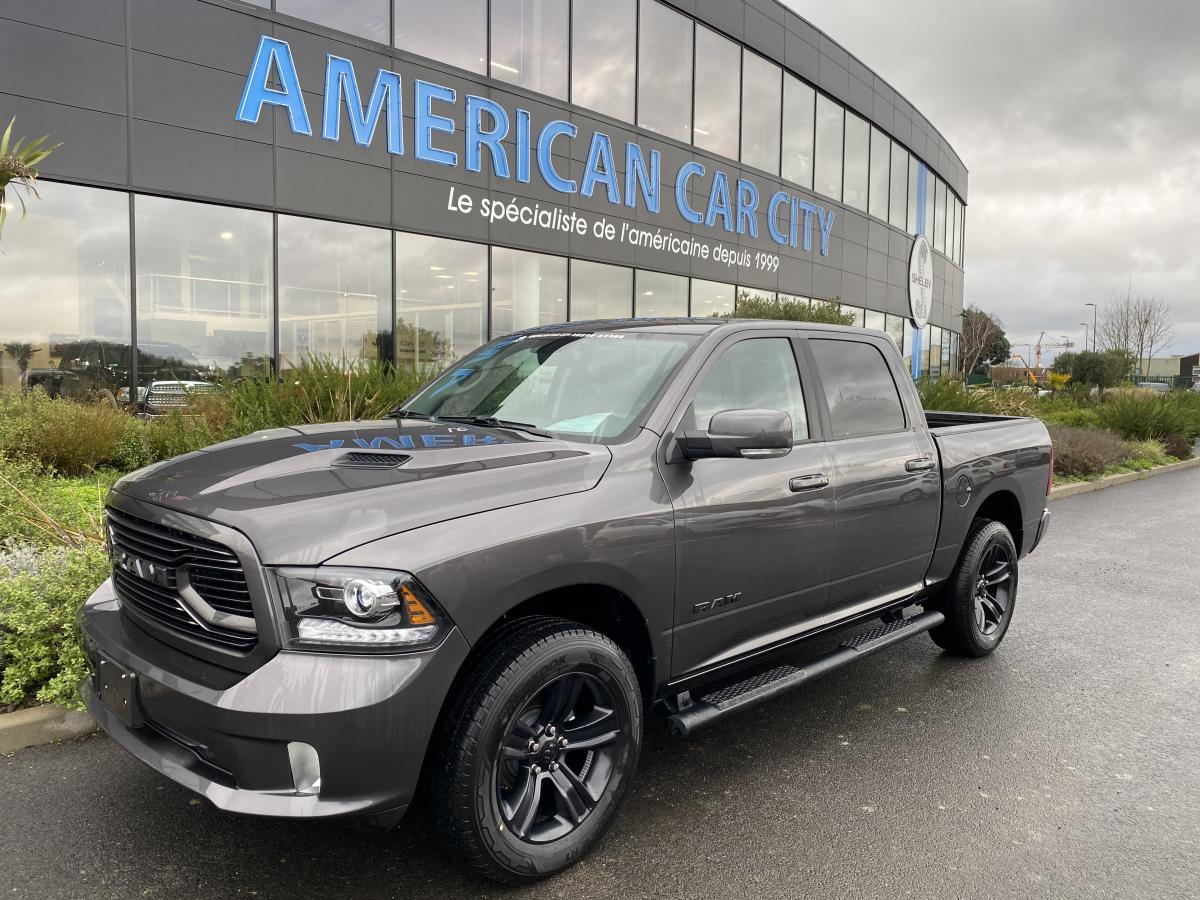 DODGE RAM CREW SPORT CLASSIC BLACK PACKAGE 2020