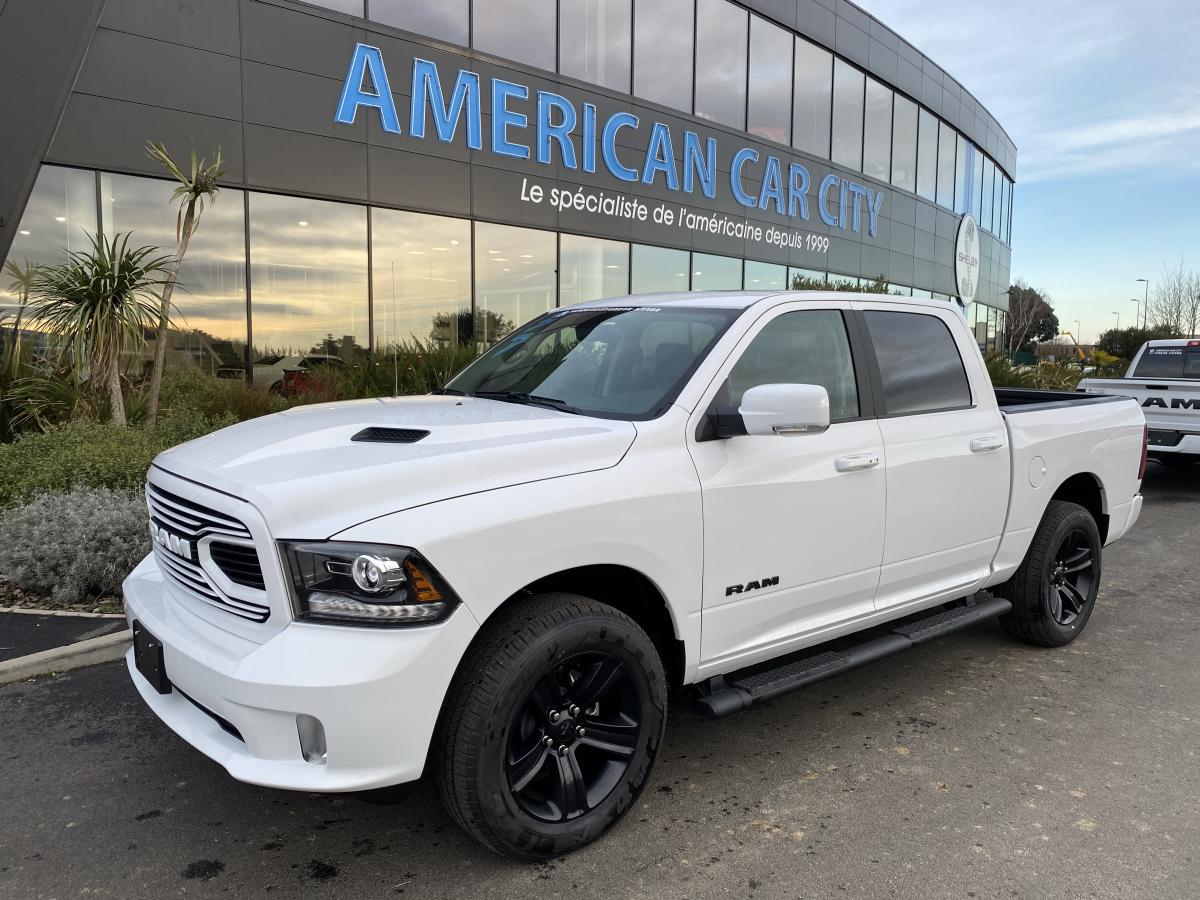 DODGE RAM CREW SPORT CLASSIC BLACK PACKAGE 2020