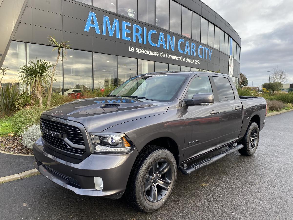 DODGE RAM CREW SPORT CLASSIC BLACK PACKAGE 2020