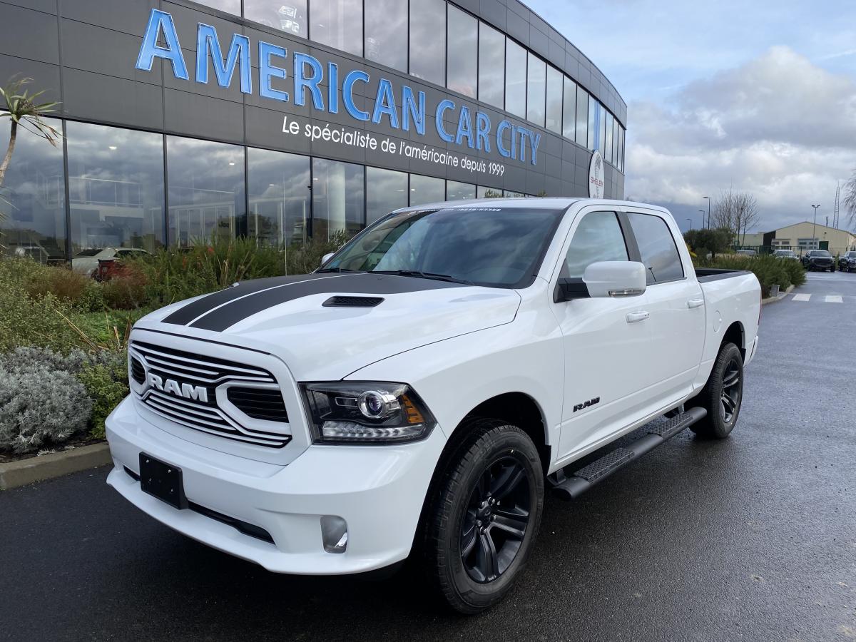 DODGE RAM CREW SPORT CLASSIC BLACK PACKAGE 2020