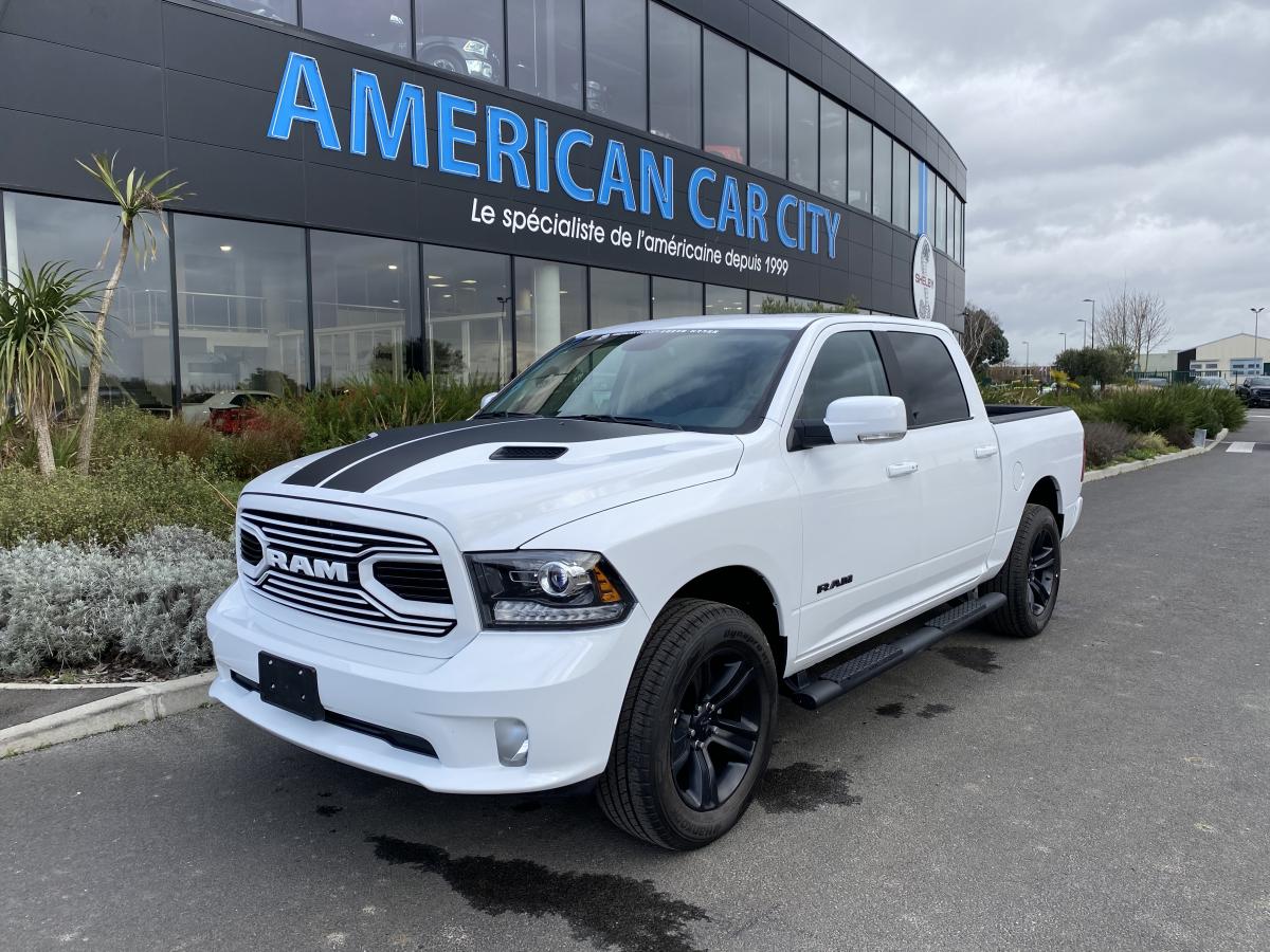DODGE RAM CREW SPORT CLASSIC BLACK PACKAGE 2020