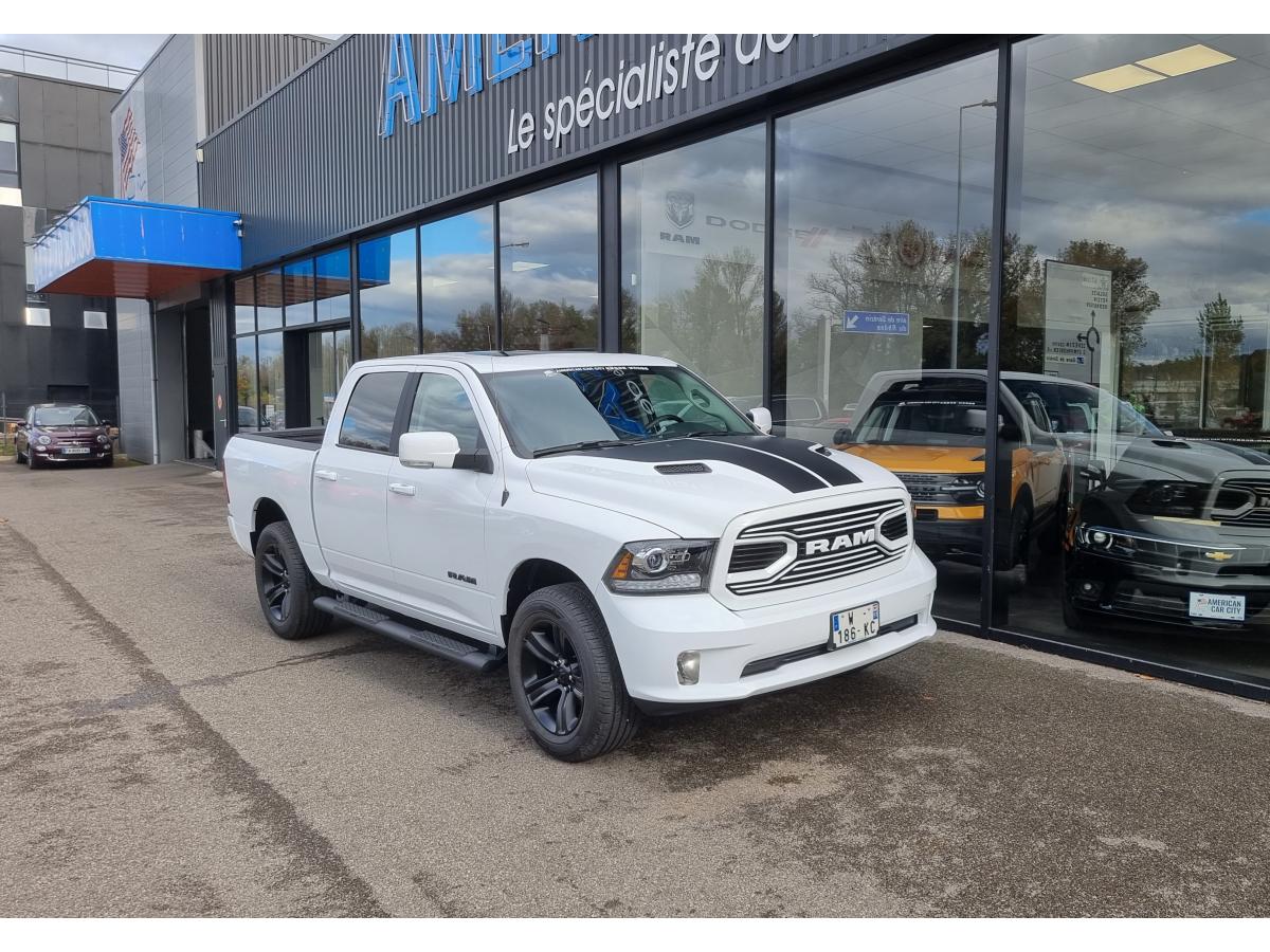 DODGE RAM CREW SPORT CLASSIC BLACK PACKAGE 2020