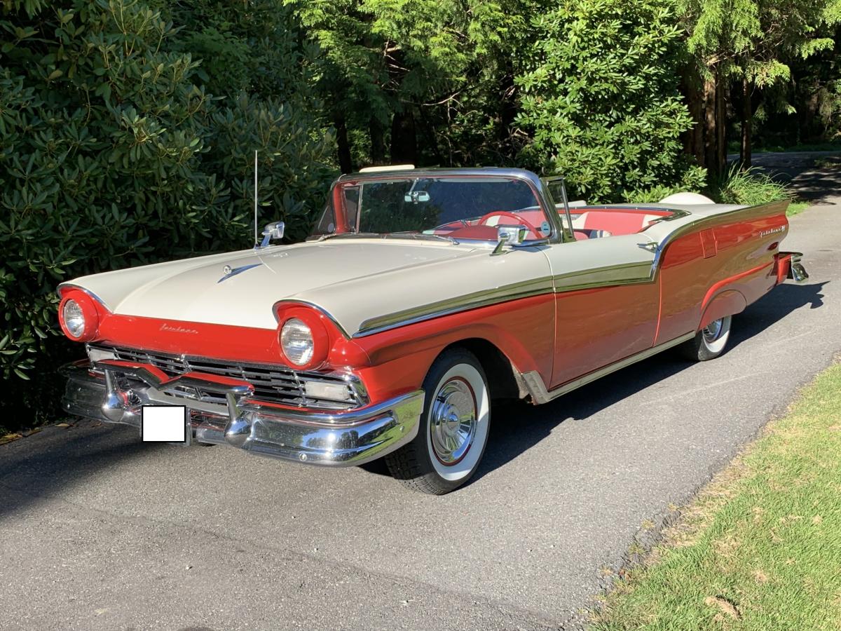 FORD FAIRLAINE SKYLINER COUPE-CABRIOLET