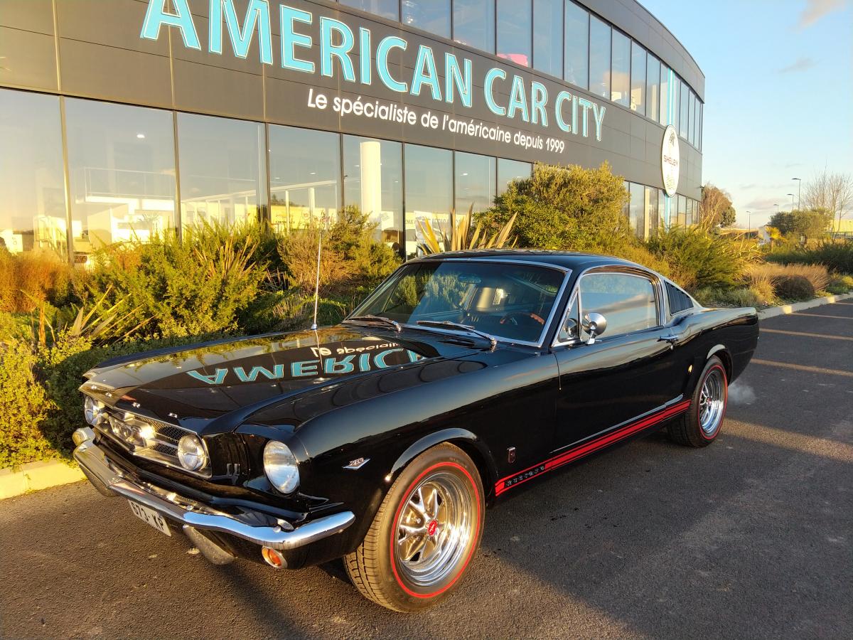 FORD MUSTANG Fastback GT code A