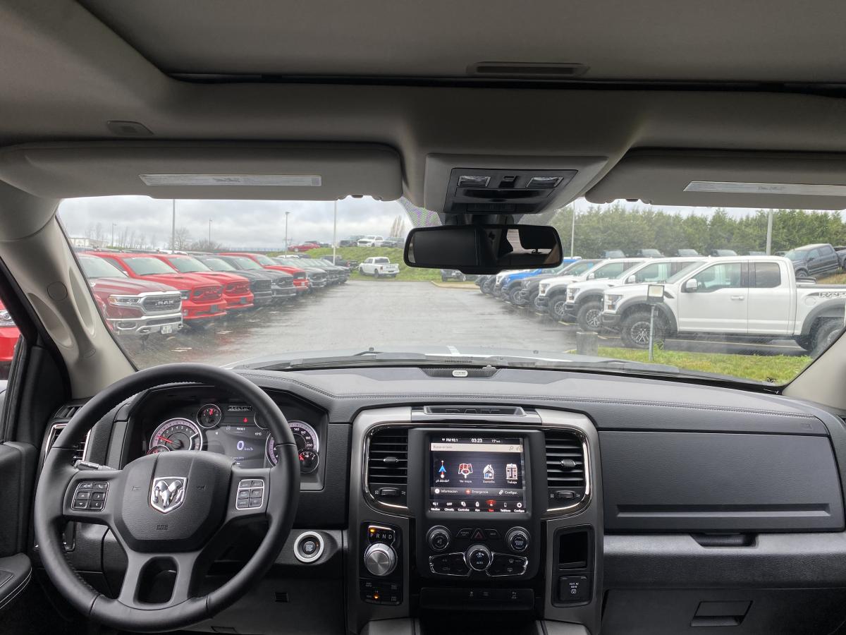 DODGE RAM CREW SPORT CLASSIC BLACK PACKAGE 2020