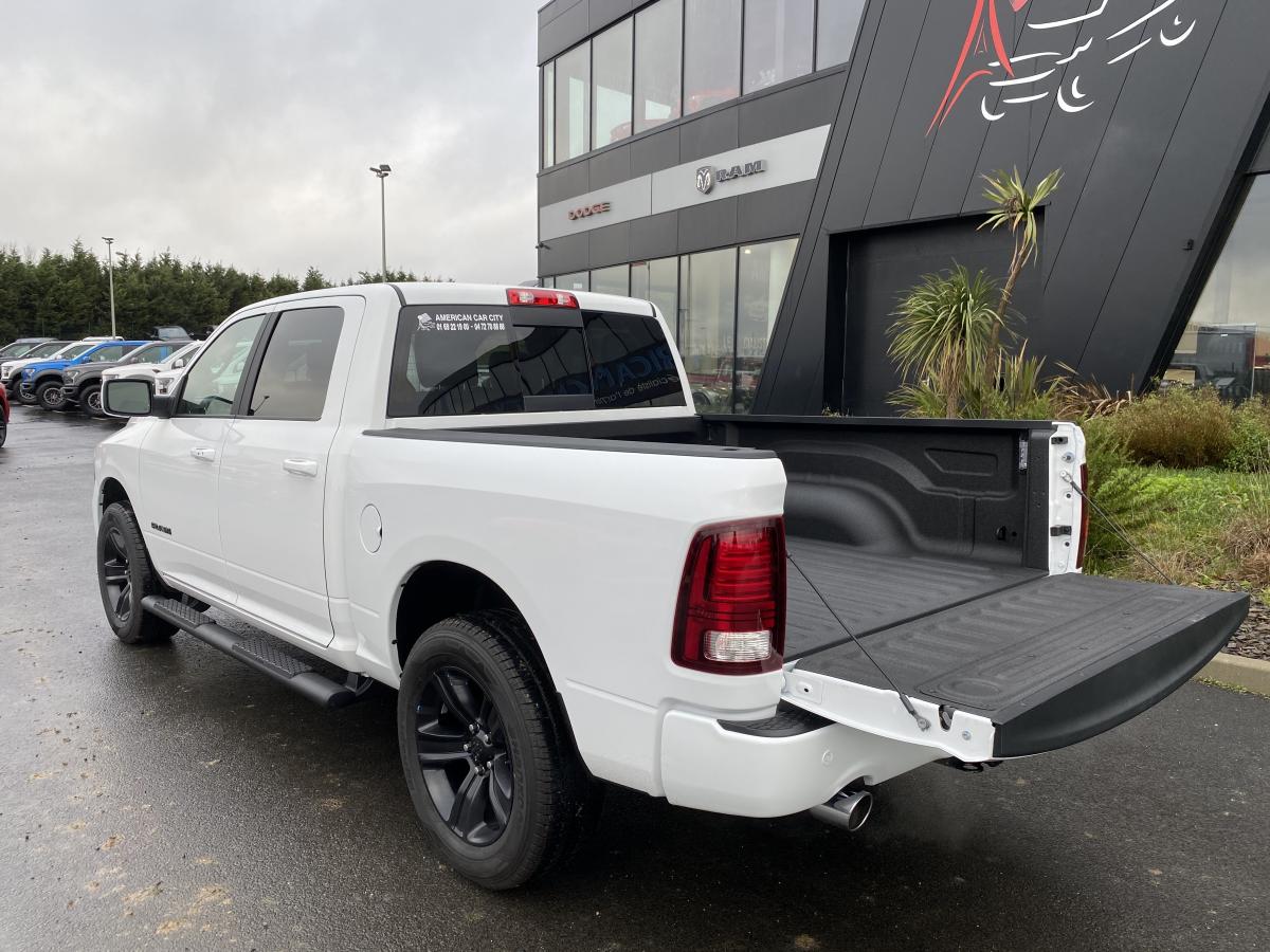 DODGE RAM CREW SPORT CLASSIC BLACK PACKAGE 2020