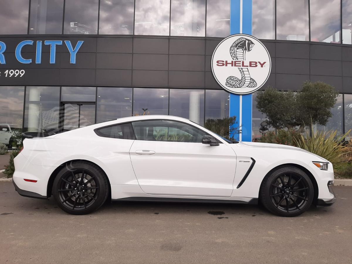 FORD MUSTANG Shelby GT350 V8 5.2L 526ch