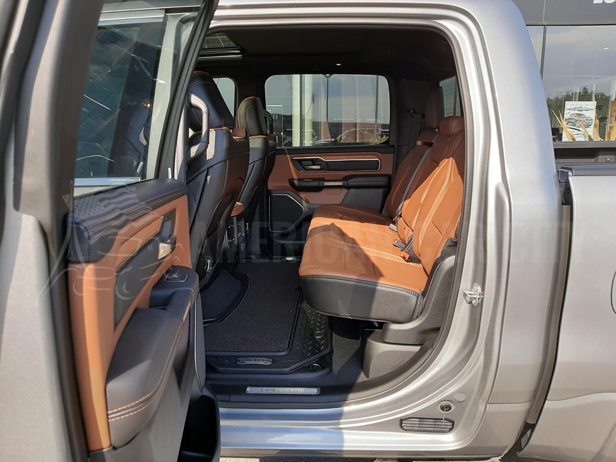 DODGE RAM 1500 CREW LONGHORN