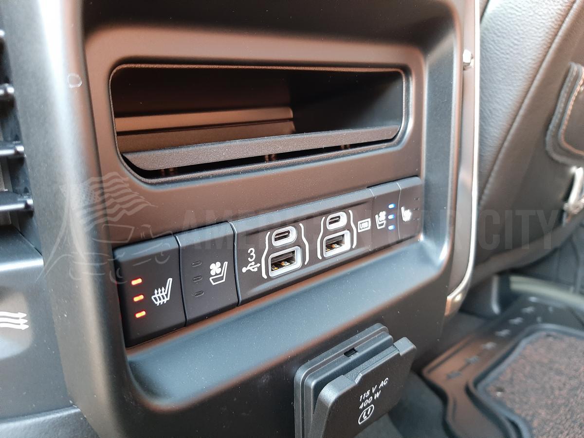 DODGE RAM 1500 CREW LONGHORN