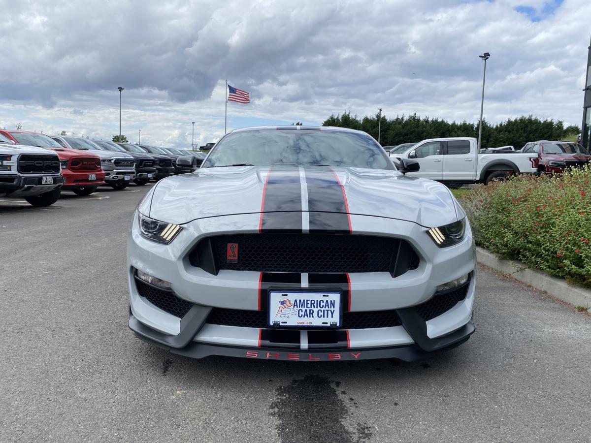 FORD MUSTANG Shelby GT350 V8 5.2L
