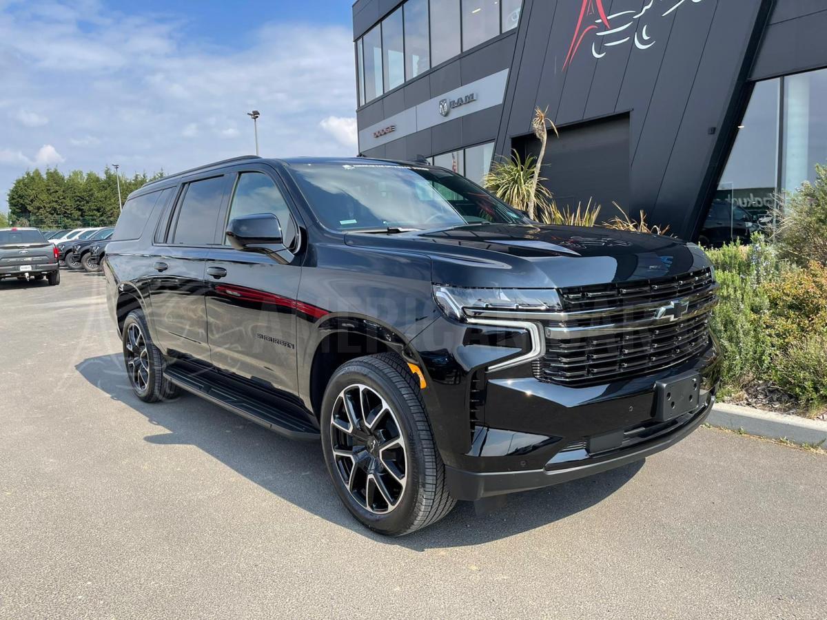 CHEVROLET SUBURBAN RST 4x4 V8 5.3L CTTE FOURGON