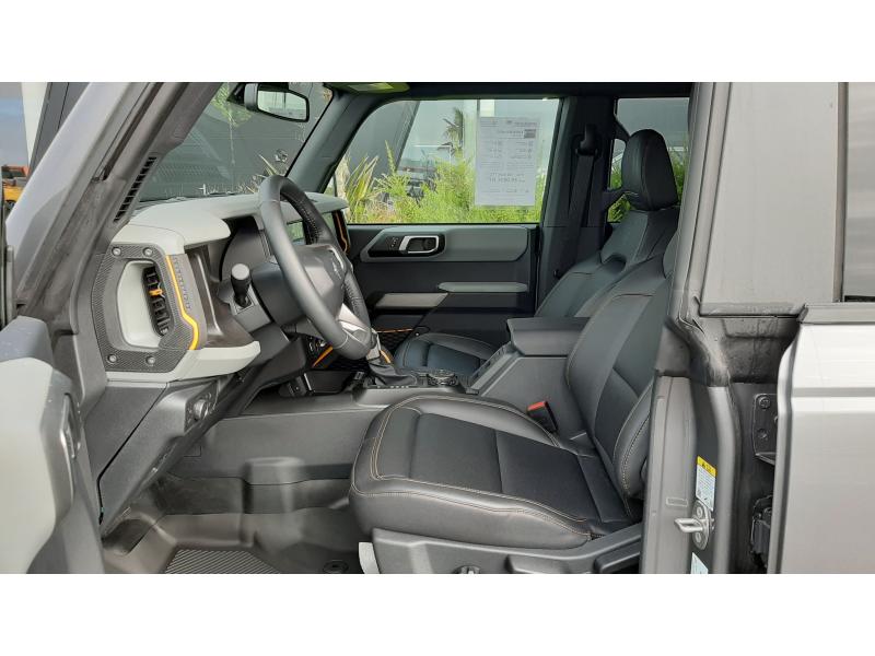 FORD BRONCO BADLANDS 4 DOORS