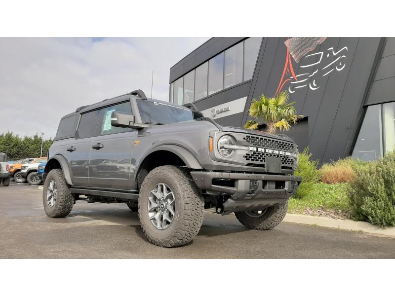 FORD BRONCO BADLANDS 4 DOORS