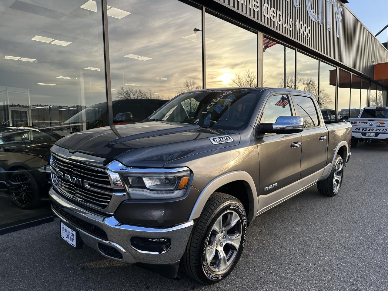 DODGE RAM 1500 CREW LARAMIE AIR