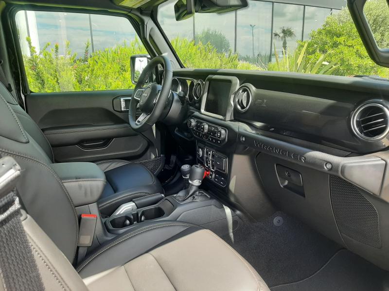JEEP WRANGLER Unlimited Rubicon SRT392