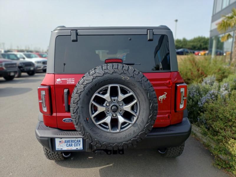 FORD BRONCO BADLANDS 4 PORTES