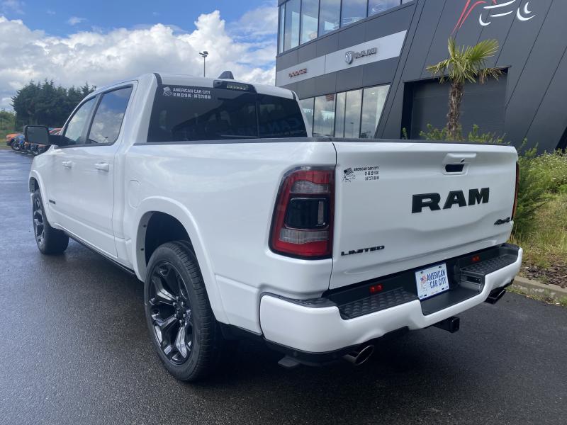 DODGE RAM Crew Limited Night Edition
