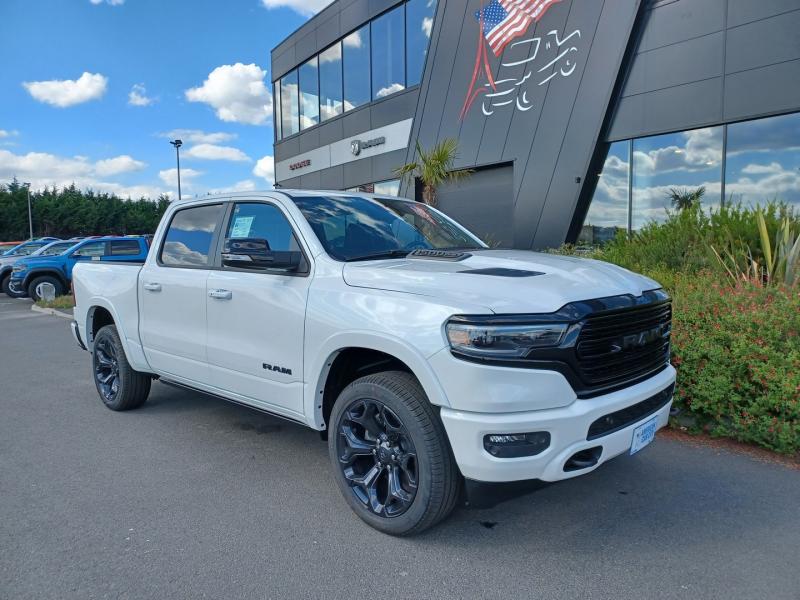 DODGE RAM Crew Limited Night Edition