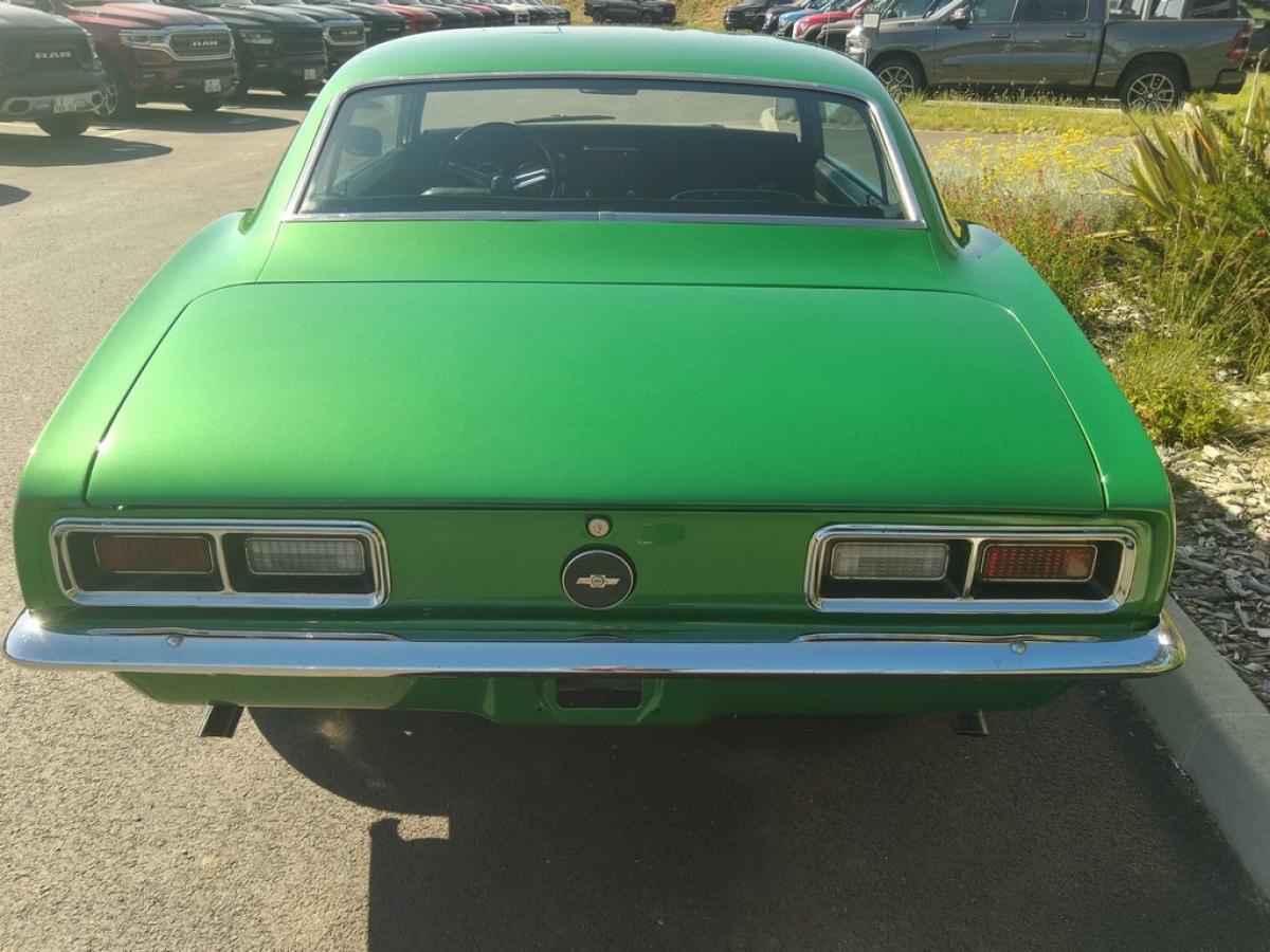 CHEVROLET CAMARO V8 327 BOITE MECA 4