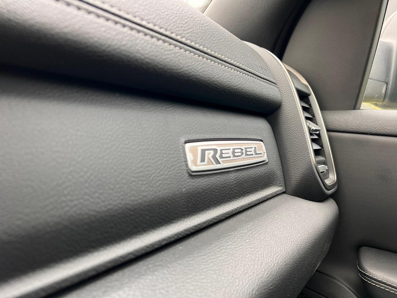DODGE RAM 1500 CREW REBEL NIGHT EDITION 2022
