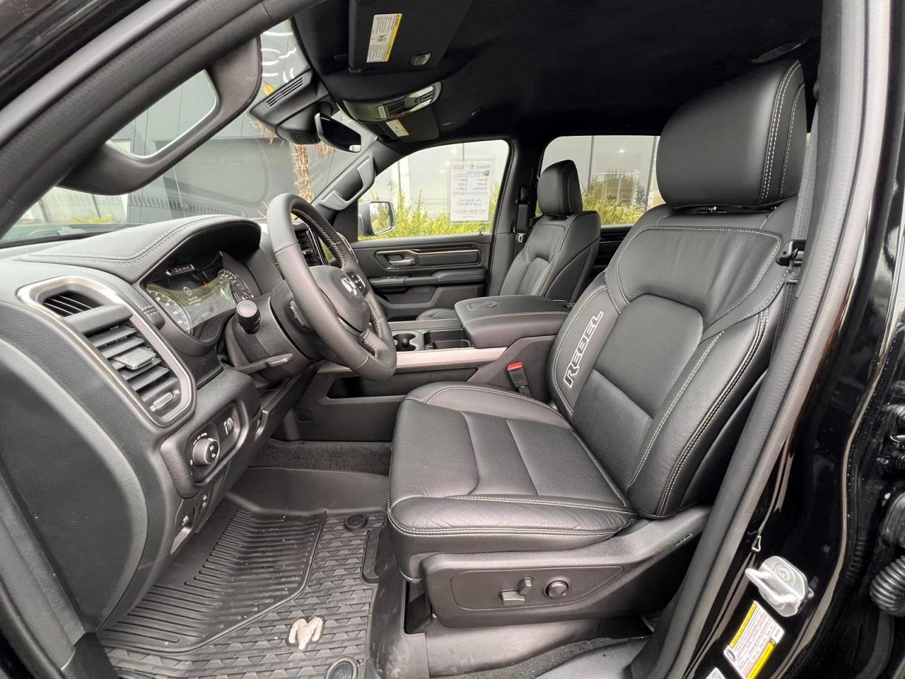 DODGE RAM 1500 CREW REBEL NIGHT EDITION 2022