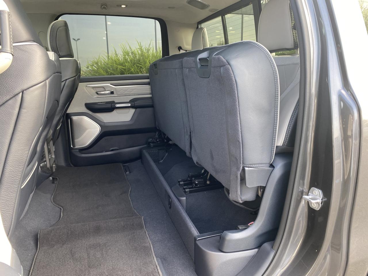 DODGE RAM 1500 CREW LIMITED 10th anniversary RAMBOX